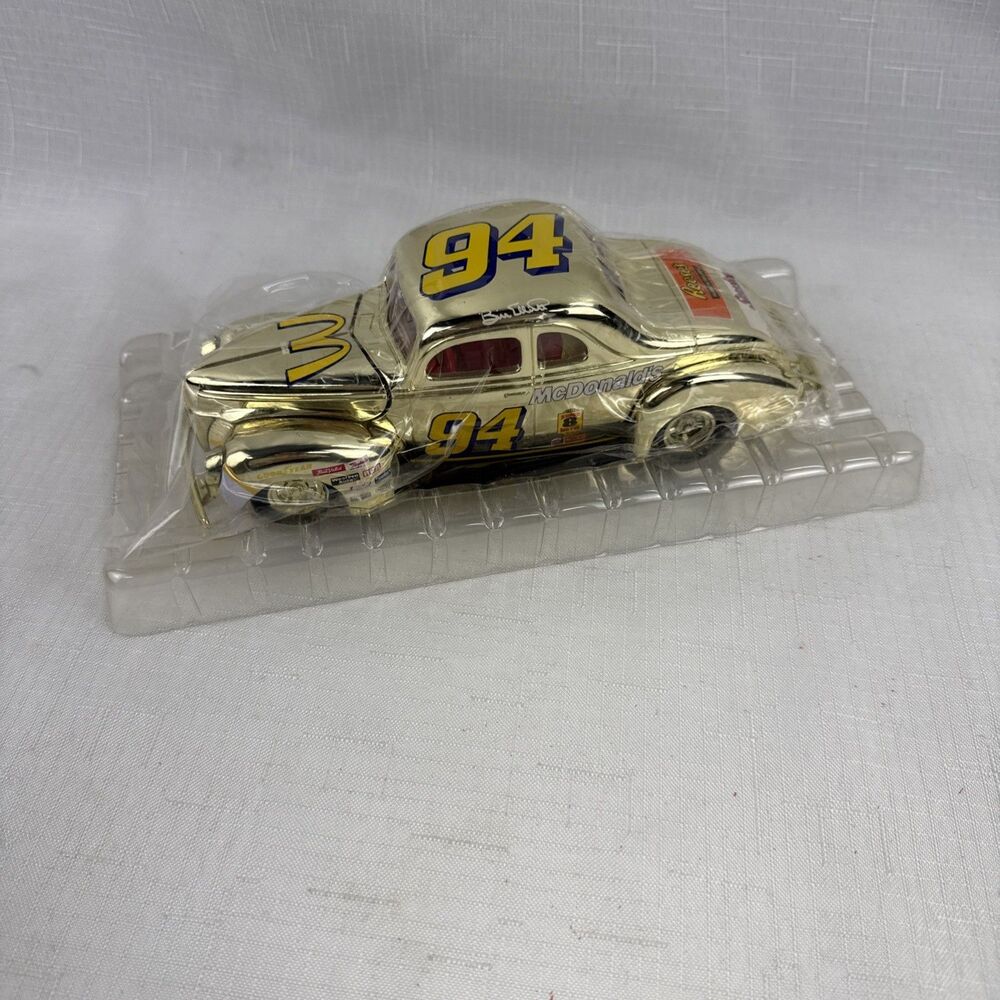 Racing Champion 1:24 Bill Elliott Stock Rod Nascar Gold #94 Diecast
